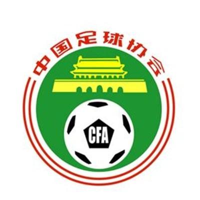 亚冠-吉达联合2-1阿尔马雷克提前出线 本泽马多次造威胁哈姆达拉双响北京时间11月28日，亚冠小组赛C组第5轮，吉达联合客场对阵阿尔马雷克，本场比赛本泽马先发出战。